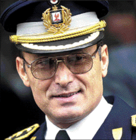 10x10enriquehecha.gif (60848 bytes)