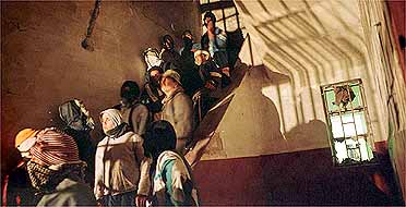 presospenal.jpg (17431 bytes)