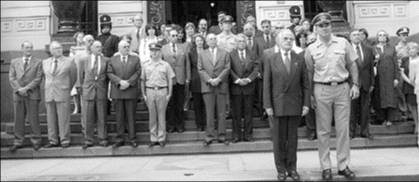 repu-4-1.gif (38113 bytes)