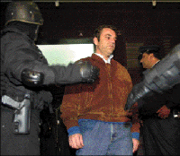 tapaf3.gif (29608 bytes)